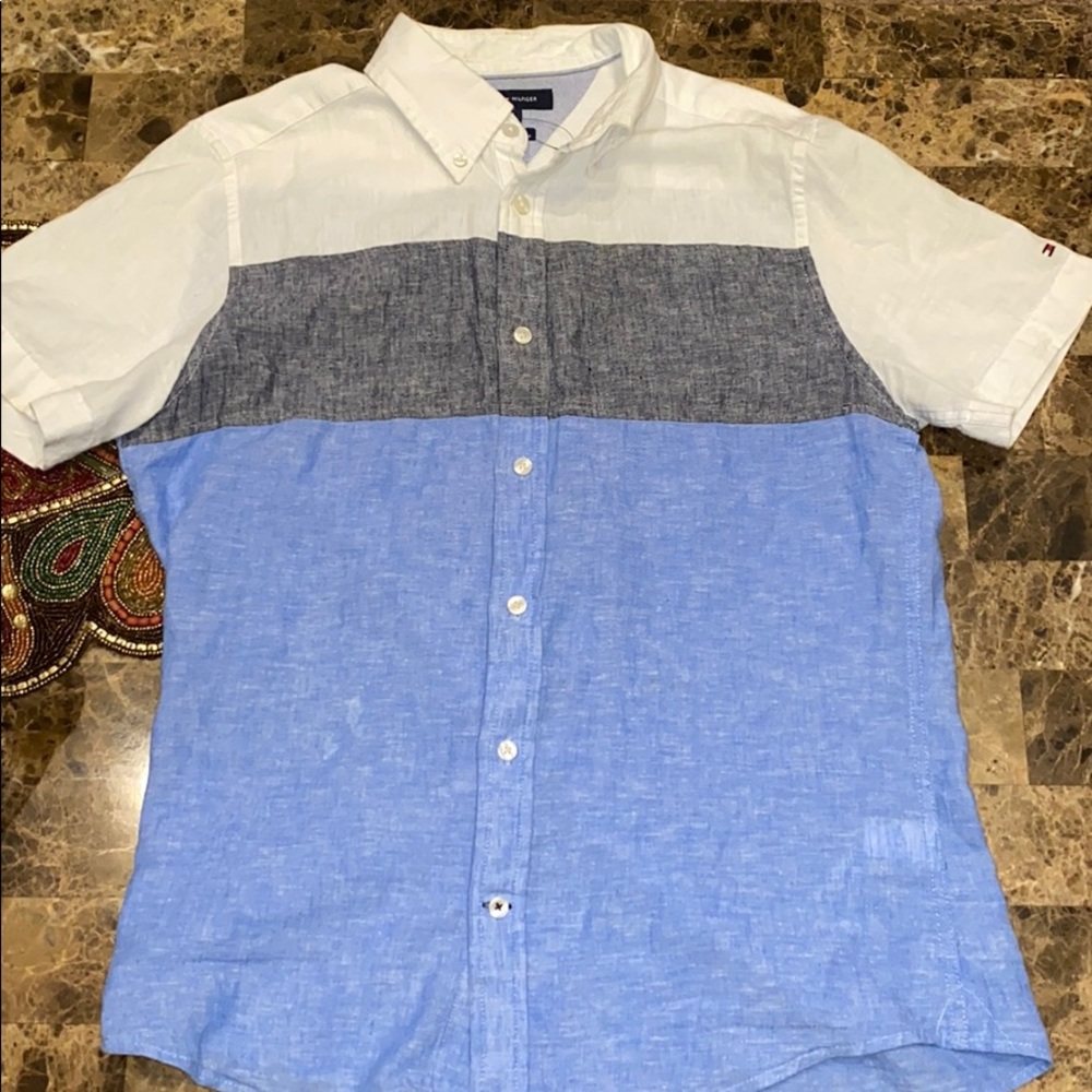 Men’s Tommy Hilfiger shirt